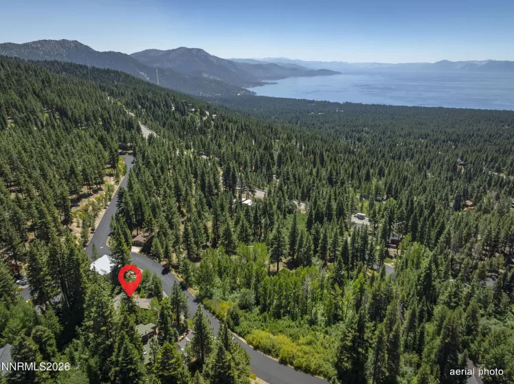 1008 Galaxy, Incline Village, Nevada 89451, 4 Bedrooms Bedrooms, ,3 BathroomsBathrooms,Residential,Residential,Galaxy,0,260010280