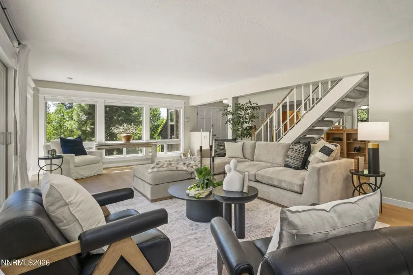 1008 Galaxy, Incline Village, Nevada 89451, 4 Bedrooms Bedrooms, ,3 BathroomsBathrooms,Residential,Residential,Galaxy,0,260010280