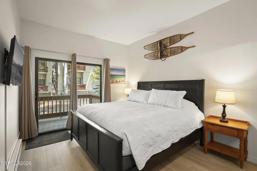 807 Alder, Incline Village, Nevada 89451, 2 Bedrooms Bedrooms, ,2 BathroomsBathrooms,Residential,Residential,Alder,0,260010281