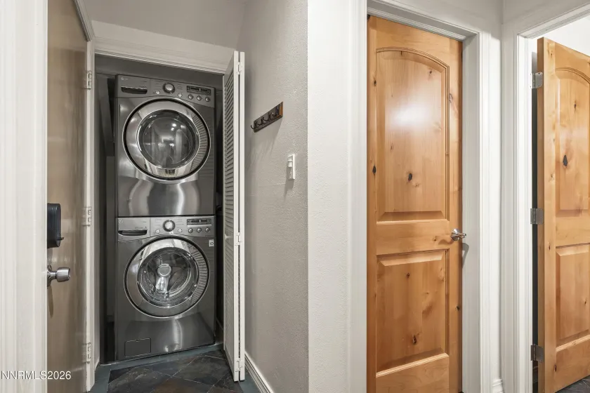 807 Alder, Incline Village, Nevada 89451, 2 Bedrooms Bedrooms, ,2 BathroomsBathrooms,Residential,Residential,Alder,0,260010281