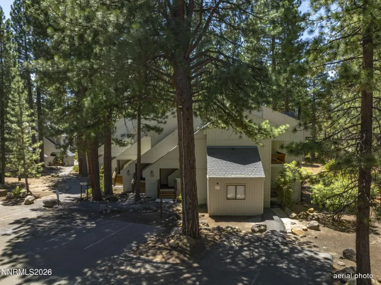807 Alder, Incline Village, Nevada 89451, 2 Bedrooms Bedrooms, ,2 BathroomsBathrooms,Residential,Residential,Alder,0,260010281