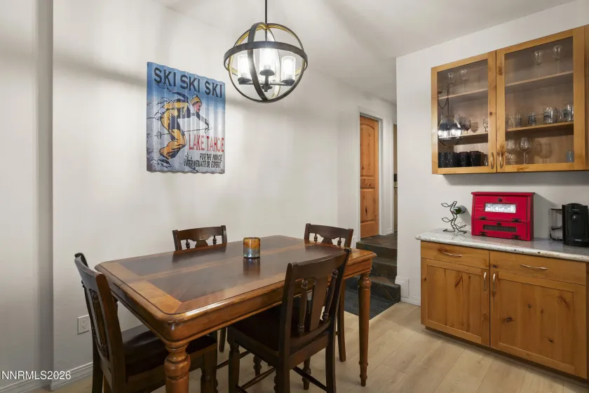 807 Alder, Incline Village, Nevada 89451, 2 Bedrooms Bedrooms, ,2 BathroomsBathrooms,Residential,Residential,Alder,0,260010281