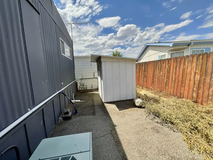 280 Mellen Ave, Sparks, Nevada 89431, 2 Bedrooms Bedrooms, 10 Rooms Rooms,2 BathroomsBathrooms,Manufactured,Residential,Mellen,0,260010293
