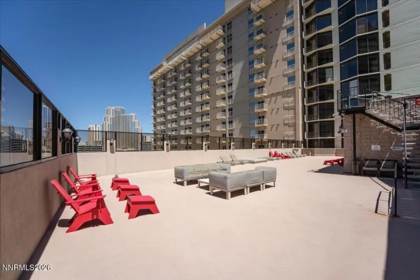 Out door lounge area - HOA Amenity