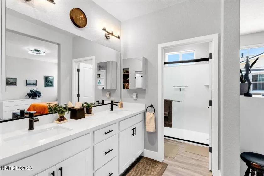 326 Cattail, Gardnerville, Nevada 89410, 3 Bedrooms Bedrooms, ,3 BathroomsBathrooms,Residential,Residential,Cattail,0,260010286