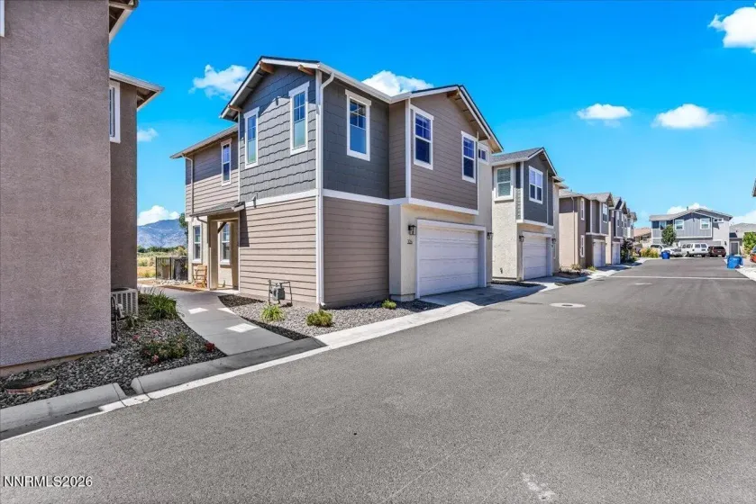326 Cattail, Gardnerville, Nevada 89410, 3 Bedrooms Bedrooms, ,3 BathroomsBathrooms,Residential,Residential,Cattail,0,260010286
