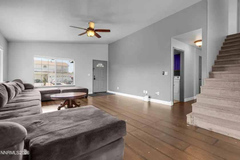 7539 Cezanne, Sun Valley, Nevada 89433, 5 Bedrooms Bedrooms, ,3 BathroomsBathrooms,Residential,Residential,Cezanne,0,260010291