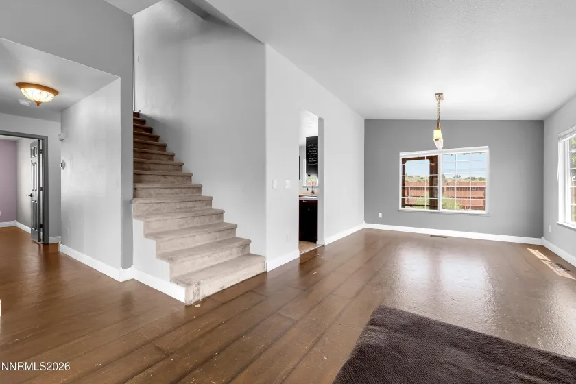 7539 Cezanne, Sun Valley, Nevada 89433, 5 Bedrooms Bedrooms, ,3 BathroomsBathrooms,Residential,Residential,Cezanne,0,260010291