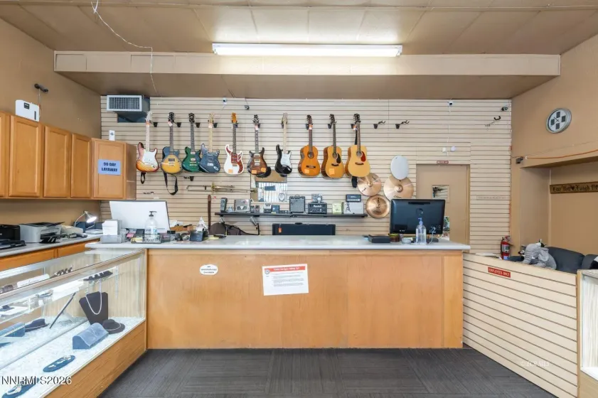 415 Idaho, Elko, Nevada 89801, ,Commercial Sale,Residential,Idaho,0,260010292