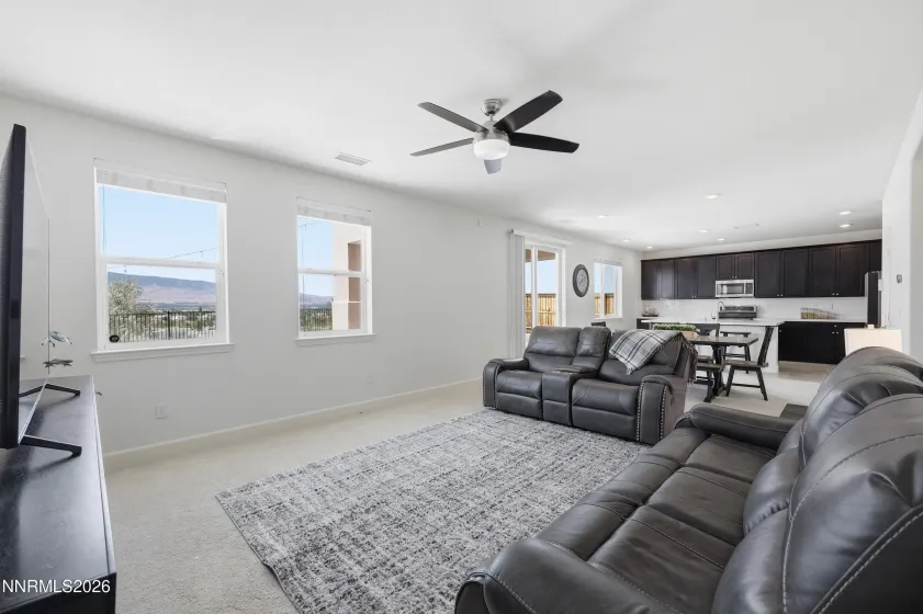 10215 Gold Mine, Reno, Nevada 89521, 4 Bedrooms Bedrooms, ,4 BathroomsBathrooms,Residential,Residential,Gold Mine,0,260010293