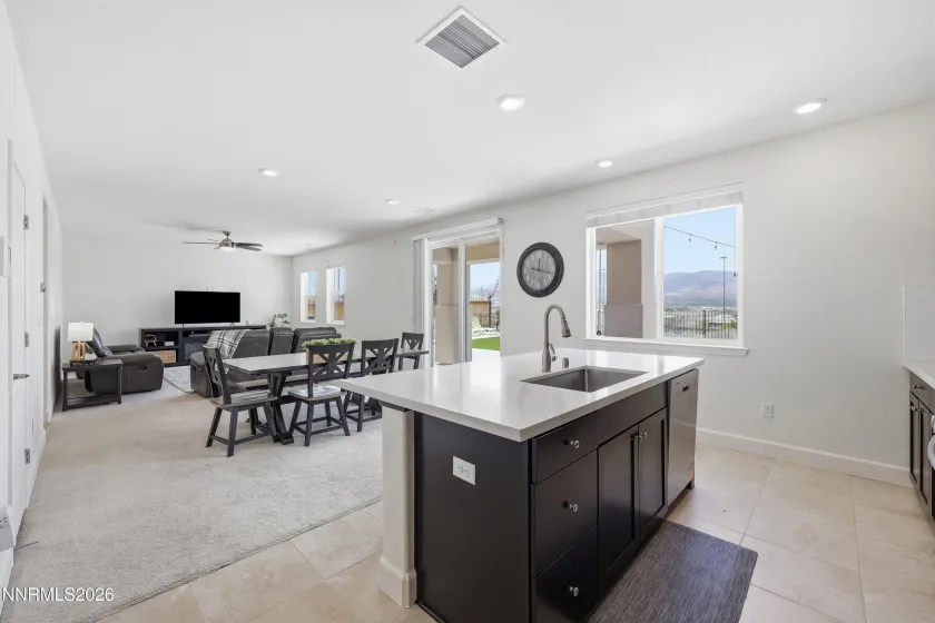 10215 Gold Mine, Reno, Nevada 89521, 4 Bedrooms Bedrooms, ,4 BathroomsBathrooms,Residential,Residential,Gold Mine,0,260010293