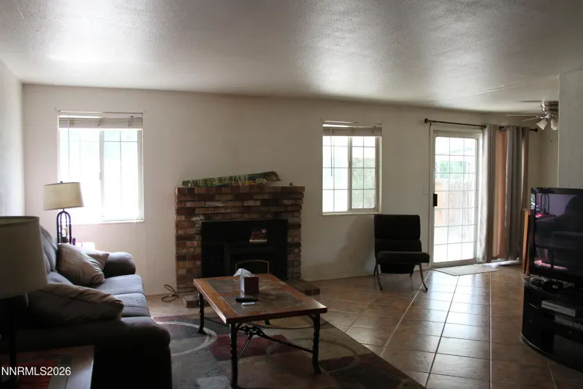 3053 Lida, Sparks, Nevada 89434, 3 Bedrooms Bedrooms, ,2 BathroomsBathrooms,Residential,Residential,Lida,0,260010294