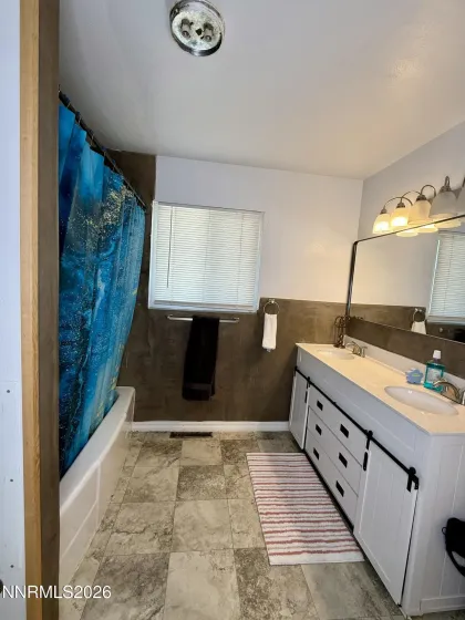 100 Pleasant, Winnemucca, Nevada 89445, 5 Bedrooms Bedrooms, ,2 BathroomsBathrooms,Residential,Residential,Pleasant,0,260010296