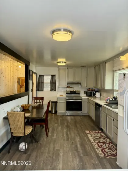 100 Pleasant, Winnemucca, Nevada 89445, 5 Bedrooms Bedrooms, ,2 BathroomsBathrooms,Residential,Residential,Pleasant,0,260010296