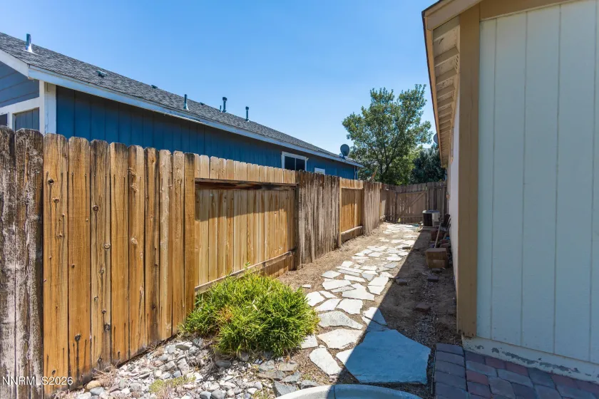 2125 Evergreen Park, Reno, Nevada 89521, 3 Bedrooms Bedrooms, ,2 BathroomsBathrooms,Residential,Residential,Evergreen Park,0,260010298