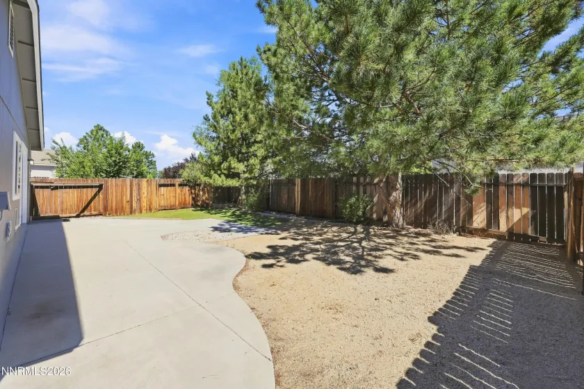 7465 Deveron, Reno, Nevada 89506, 2 Bedrooms Bedrooms, ,2 BathroomsBathrooms,Residential,Residential,Deveron,0,260010299