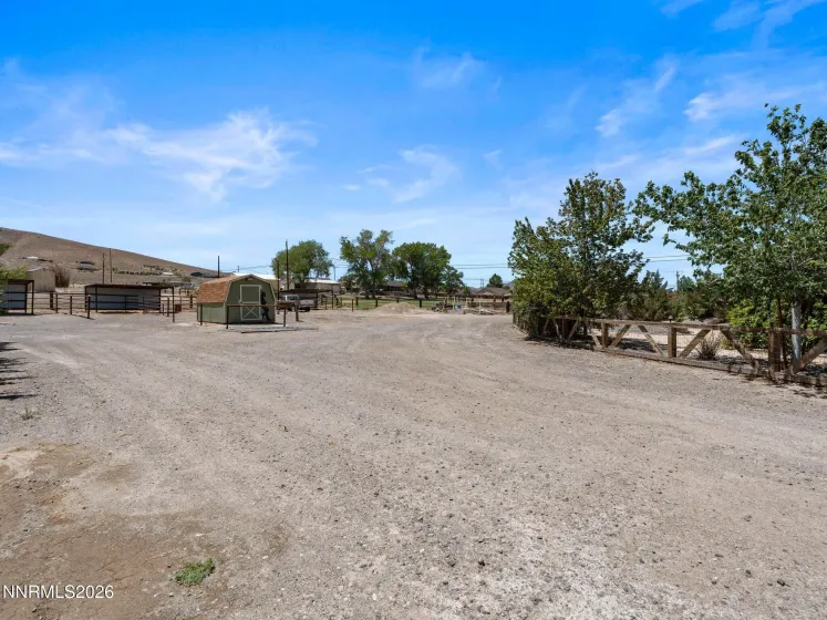 1165 Rancho, Fernley, Nevada 89408, 3 Bedrooms Bedrooms, ,2 BathroomsBathrooms,Residential,Residential,Rancho,0,260010303