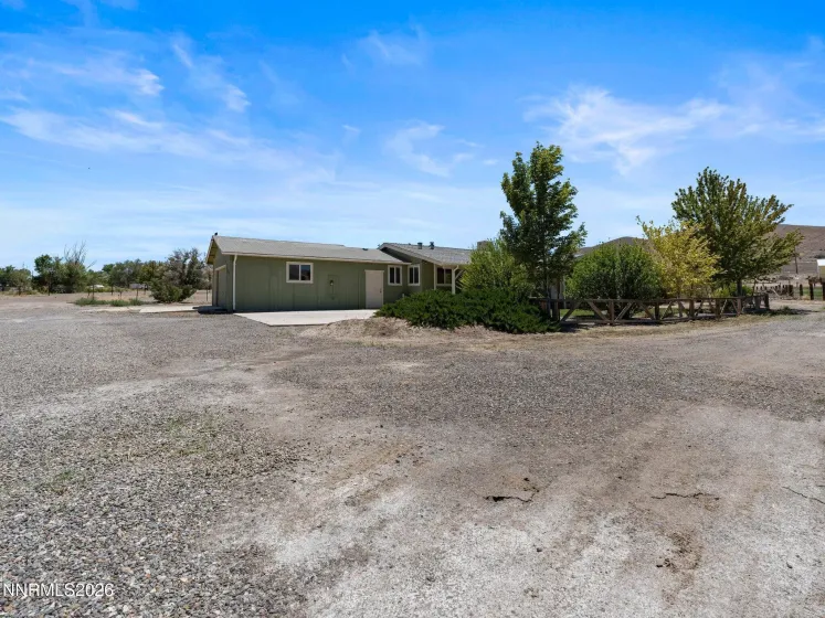 1165 Rancho, Fernley, Nevada 89408, 3 Bedrooms Bedrooms, ,2 BathroomsBathrooms,Residential,Residential,Rancho,0,260010303
