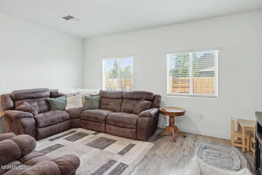 1040 Conifer, Fallon, Nevada 89406, 3 Bedrooms Bedrooms, ,2 BathroomsBathrooms,Residential,Residential,Conifer,0,260010304