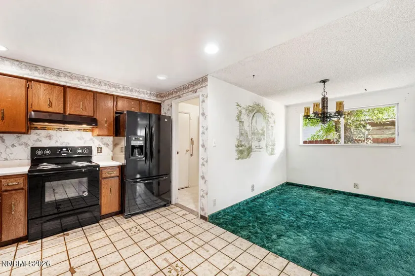 2880 Caballo, Reno, Nevada 89502, 3 Bedrooms Bedrooms, ,2 BathroomsBathrooms,Residential,Residential,Caballo,0,260010307