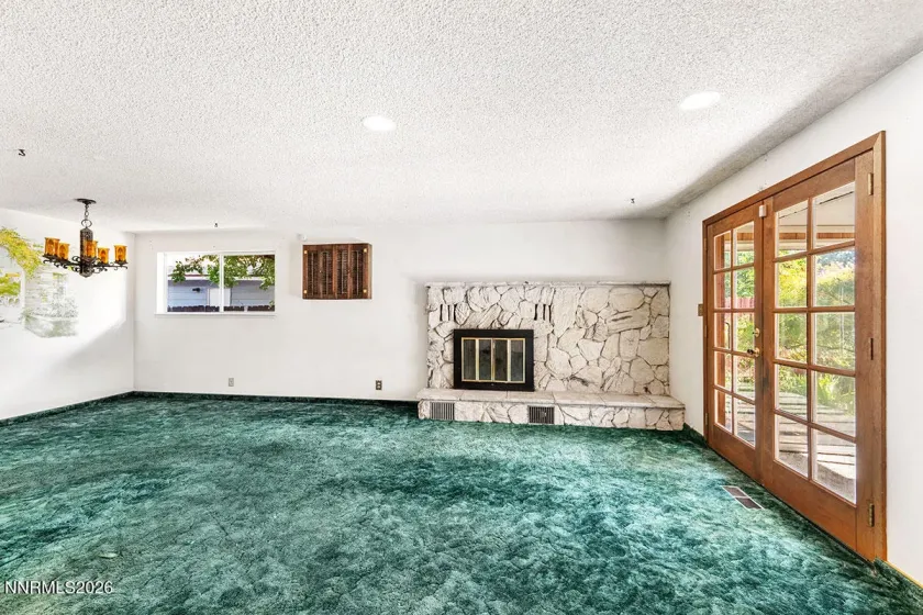 2880 Caballo, Reno, Nevada 89502, 3 Bedrooms Bedrooms, ,2 BathroomsBathrooms,Residential,Residential,Caballo,0,260010307