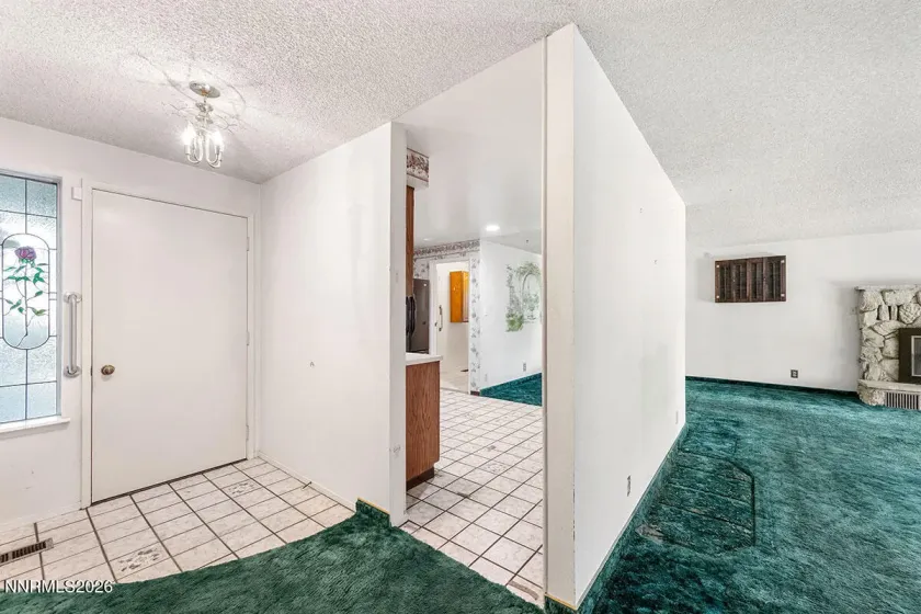 2880 Caballo, Reno, Nevada 89502, 3 Bedrooms Bedrooms, ,2 BathroomsBathrooms,Residential,Residential,Caballo,0,260010307