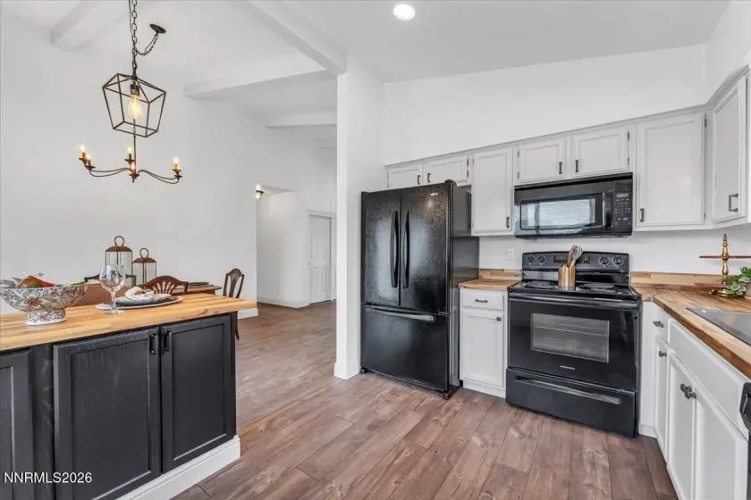 504 Pebble, Dayton, Nevada 89403, 3 Bedrooms Bedrooms, ,2 BathroomsBathrooms,Residential,Residential,Pebble,0,260010311