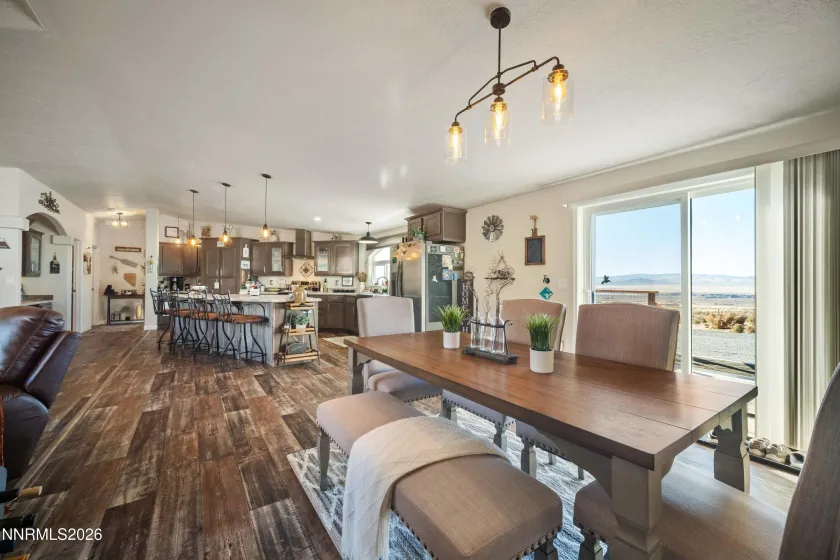 12710 Carson, Lovelock, Nevada 89419, 3 Bedrooms Bedrooms, ,2 BathroomsBathrooms,Residential,Residential,Carson,0,260010301