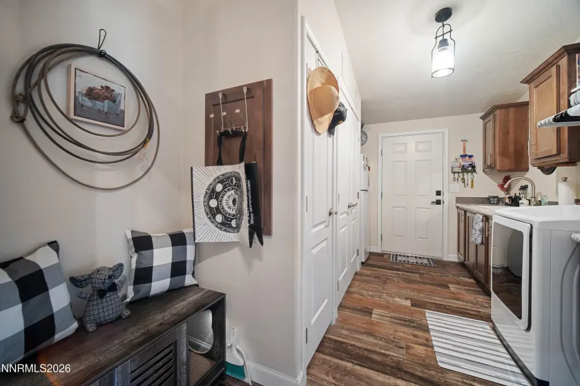 12710 Carson, Lovelock, Nevada 89419, 3 Bedrooms Bedrooms, ,2 BathroomsBathrooms,Residential,Residential,Carson,0,260010301