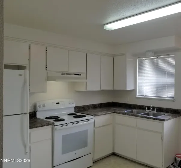 3508 Woodside, Carson City, Nevada 89701, 20 Bedrooms Bedrooms, ,10 BathroomsBathrooms,Residential,Residential,Woodside,0,260010317