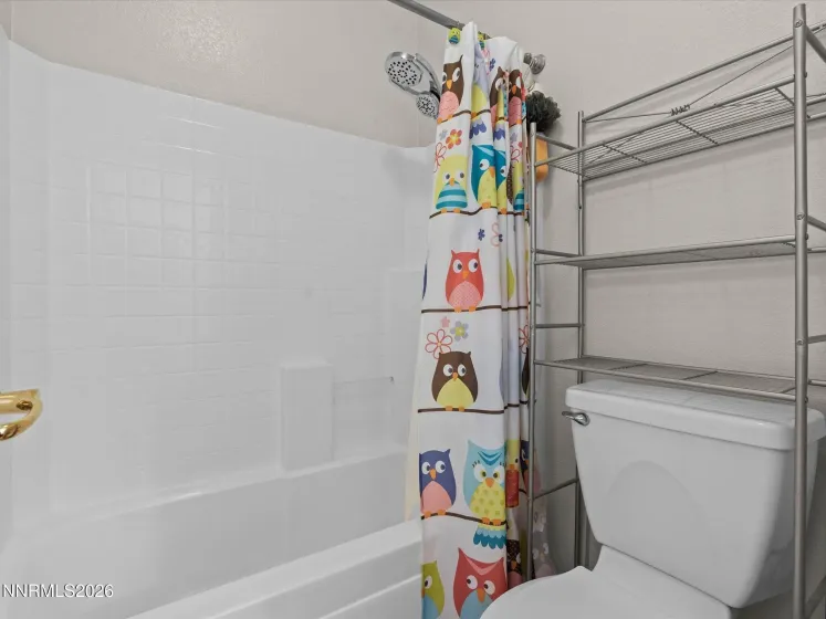 9045 Andraste, Reno, Nevada 89506, 4 Bedrooms Bedrooms, ,3 BathroomsBathrooms,Residential,Residential,Andraste,0,260010323