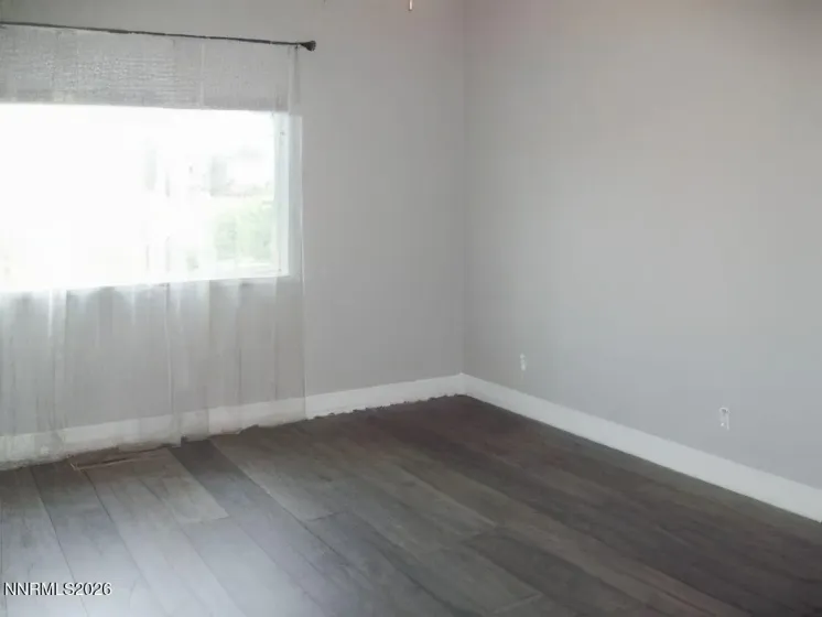 5659 Hunting Creek, Sparks, Nevada 89436, 2 Bedrooms Bedrooms, ,3 BathroomsBathrooms,Residential,Residential,Hunting Creek,0,260010324