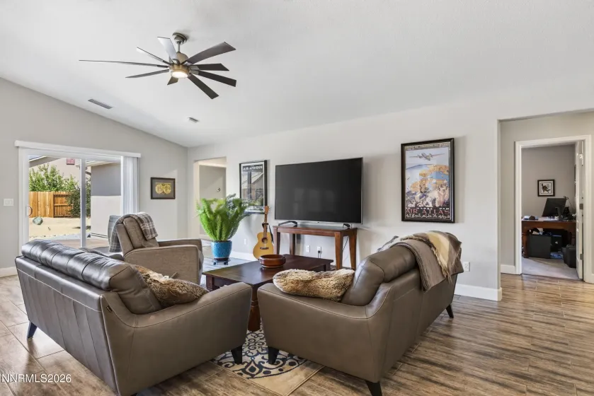 1513 Tule Peak, Carson City, Nevada 89701, 4 Bedrooms Bedrooms, ,3 BathroomsBathrooms,Residential,Residential,Tule Peak,0,260010330
