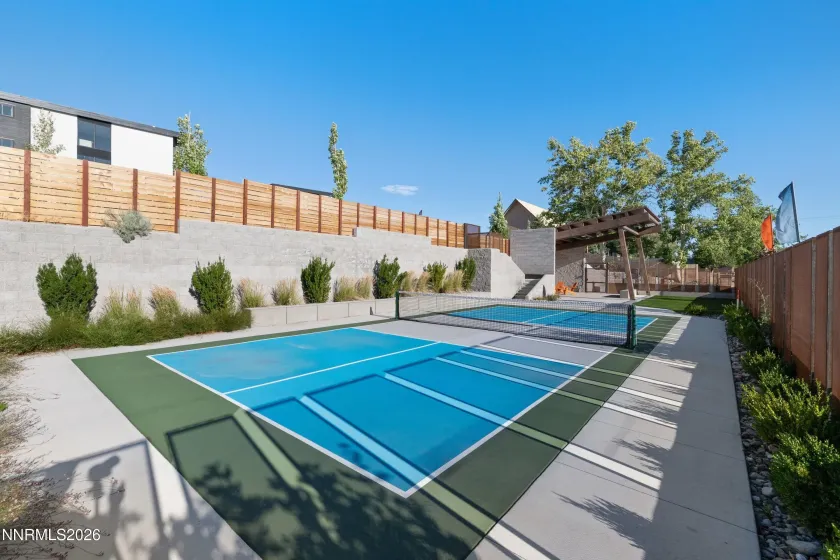 3818 Lakeside, Reno, Nevada 89509, 2 Bedrooms Bedrooms, ,3 BathroomsBathrooms,Residential,Residential,Lakeside,0,260010335