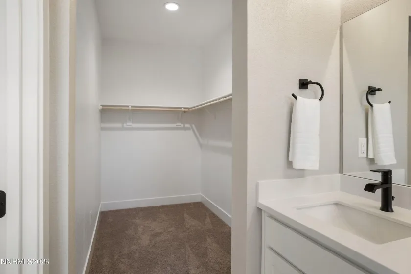 3812 Lakeside, Reno, Nevada 89509, 3 Bedrooms Bedrooms, ,4 BathroomsBathrooms,Residential,Residential,Lakeside,0,260010336