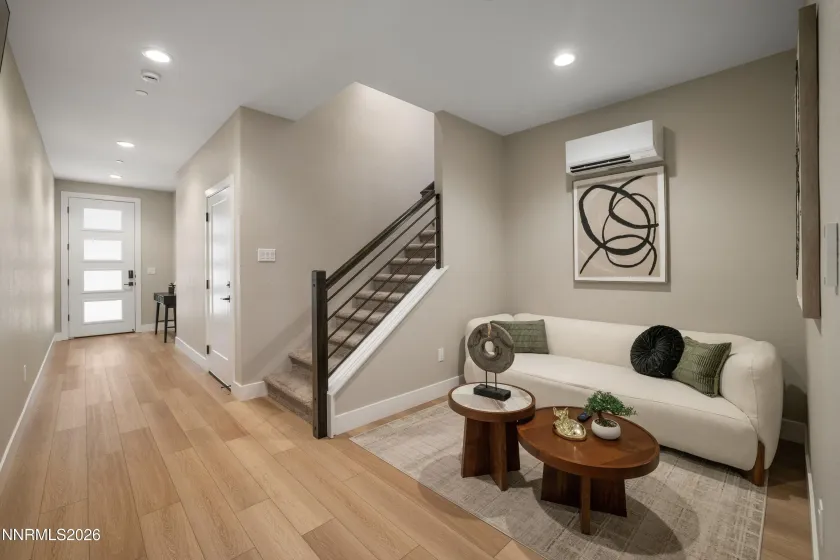 3812 Lakeside, Reno, Nevada 89509, 3 Bedrooms Bedrooms, ,4 BathroomsBathrooms,Residential,Residential,Lakeside,0,260010336