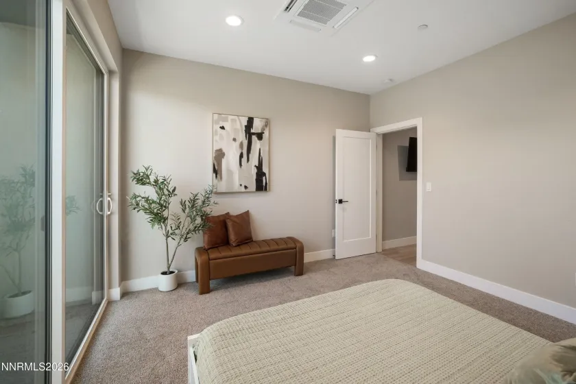 3812 Lakeside, Reno, Nevada 89509, 3 Bedrooms Bedrooms, ,4 BathroomsBathrooms,Residential,Residential,Lakeside,0,260010336