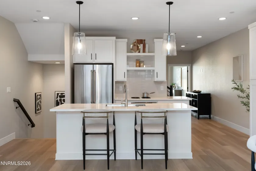 3826 Lakeside, Reno, Nevada 89509, 3 Bedrooms Bedrooms, ,4 BathroomsBathrooms,Residential,Residential,Lakeside,0,260010337