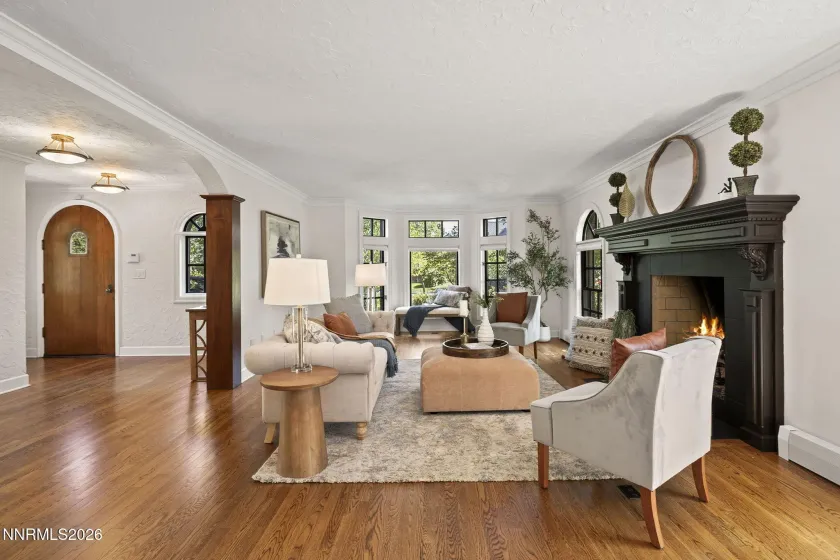 581 Ridge, Reno, Nevada 89501, 4 Bedrooms Bedrooms, ,3 BathroomsBathrooms,Residential,Residential,Ridge,0,260010340