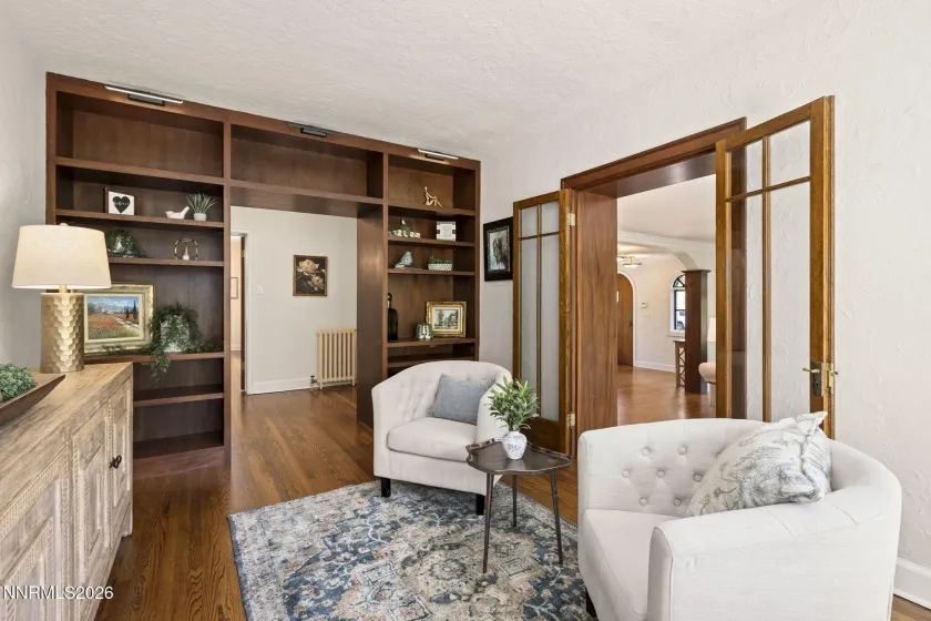 581 Ridge, Reno, Nevada 89501, 4 Bedrooms Bedrooms, ,3 BathroomsBathrooms,Residential,Residential,Ridge,0,260010340