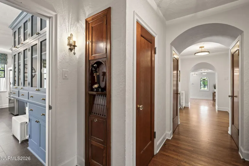 581 Ridge, Reno, Nevada 89501, 4 Bedrooms Bedrooms, ,3 BathroomsBathrooms,Residential,Residential,Ridge,0,260010340