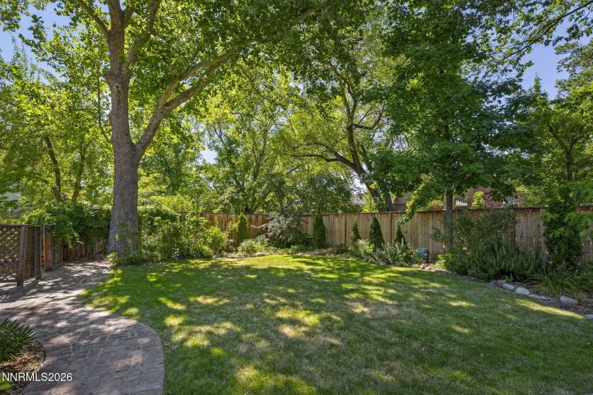 581 Ridge, Reno, Nevada 89501, 4 Bedrooms Bedrooms, ,3 BathroomsBathrooms,Residential,Residential,Ridge,0,260010340