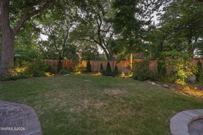 581 Ridge, Reno, Nevada 89501, 4 Bedrooms Bedrooms, ,3 BathroomsBathrooms,Residential,Residential,Ridge,0,260010340