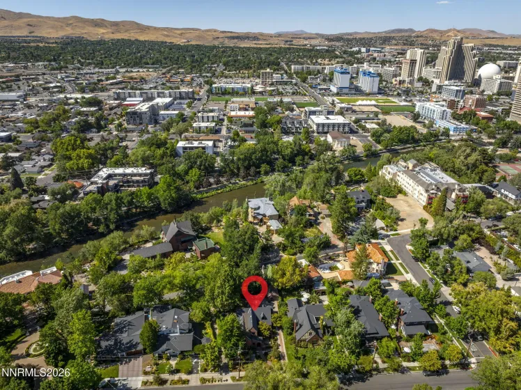 581 Ridge, Reno, Nevada 89501, 4 Bedrooms Bedrooms, ,3 BathroomsBathrooms,Residential,Residential,Ridge,0,260010340