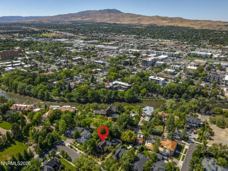 581 Ridge, Reno, Nevada 89501, 4 Bedrooms Bedrooms, ,3 BathroomsBathrooms,Residential,Residential,Ridge,0,260010340