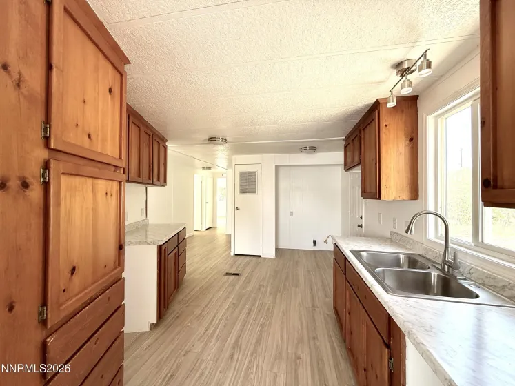 12 Rio Vista, Yerington, Nevada 89447, 3 Bedrooms Bedrooms, ,2 BathroomsBathrooms,Residential,Residential,Rio Vista,0,260010341