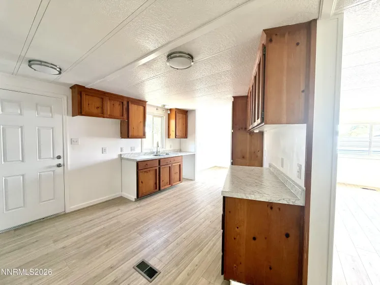 12 Rio Vista, Yerington, Nevada 89447, 3 Bedrooms Bedrooms, ,2 BathroomsBathrooms,Residential,Residential,Rio Vista,0,260010341