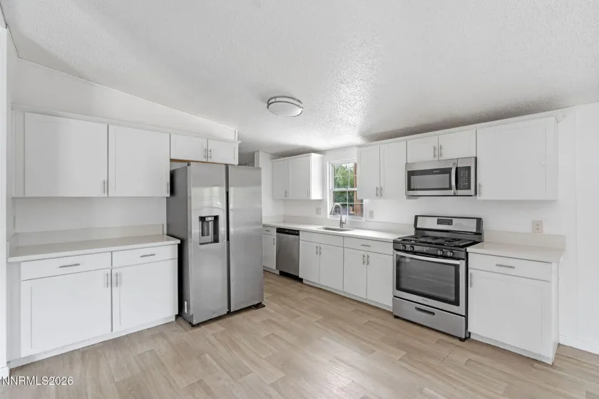 17880 Blackbird, Reno, Nevada 89508, 3 Bedrooms Bedrooms, ,2 BathroomsBathrooms,Residential,Residential,Blackbird,0,260010346
