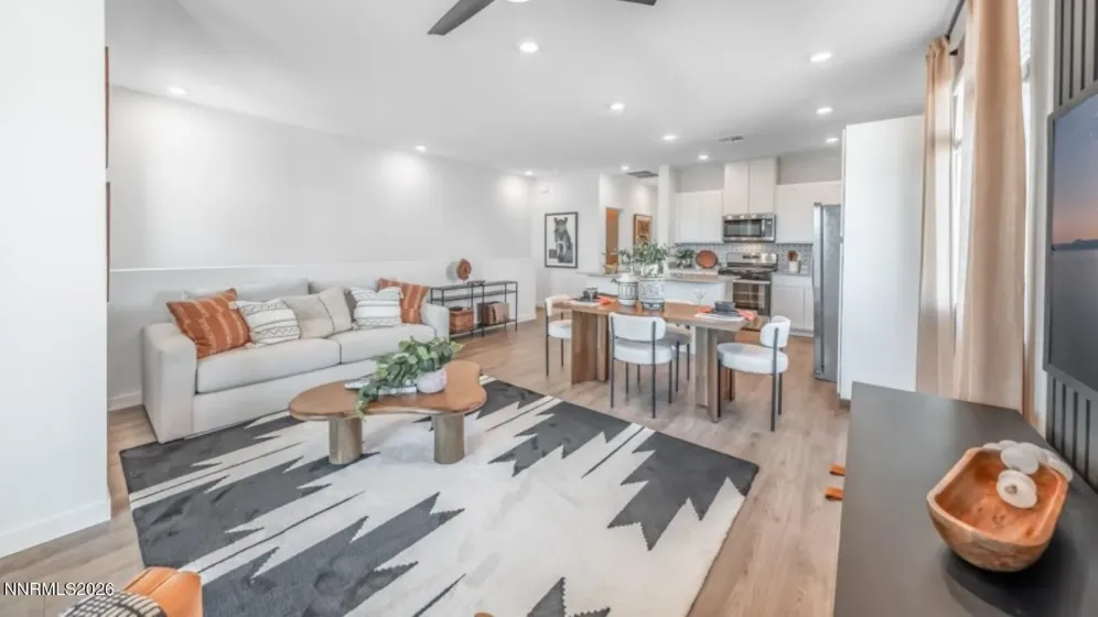 756 Villa, Carson City, Nevada 89701, 3 Bedrooms Bedrooms, ,3 BathroomsBathrooms,Residential,Residential,Villa,0,260010348
