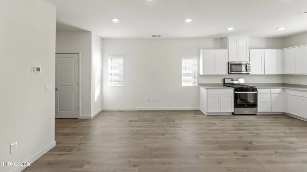 8317 Violet Oak, Reno, Nevada 89506, 3 Bedrooms Bedrooms, ,3 BathroomsBathrooms,Residential,Residential,Violet Oak,0,260010350